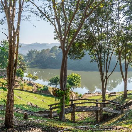 Bed and Breakfast Nan Waterside Hong Bon Nern Exterior foto