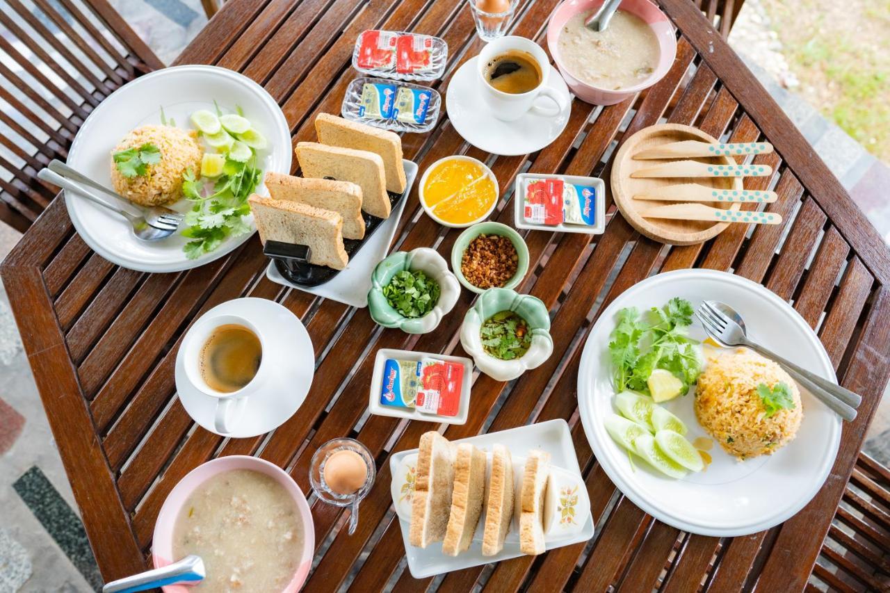 Bed and Breakfast Nan Waterside Hong Bon Nern Exterior foto